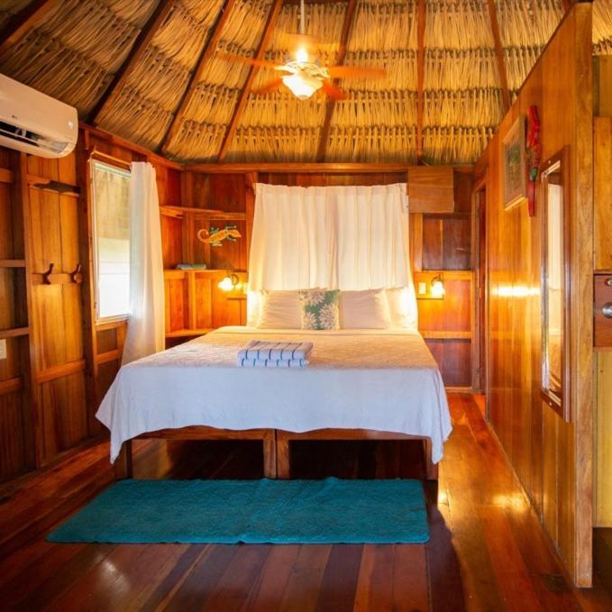 St. George'S Caye Resort Belize City Exterior foto