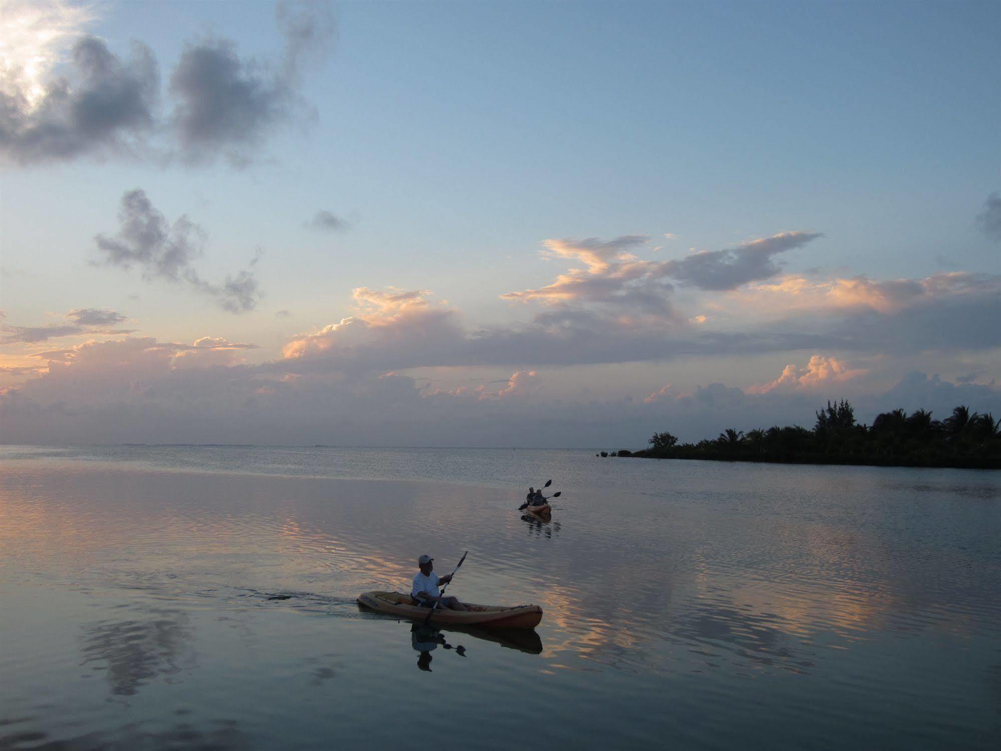 St. George'S Caye Resort Belize City Exterior foto